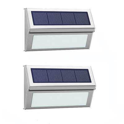 IP65 Luz solar de inundación resistente al agua con control de luz inteligente para iluminación de jardín